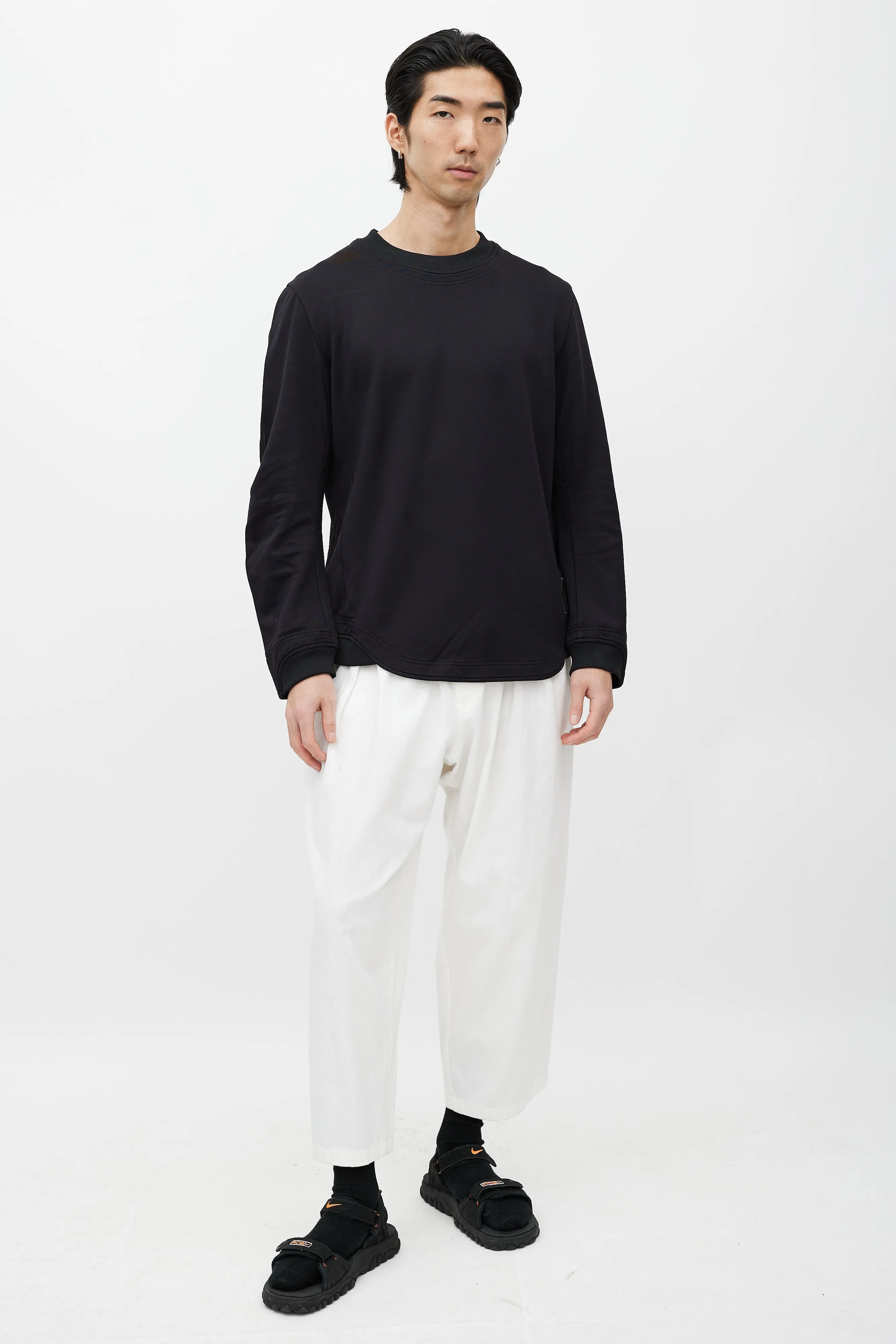 Black Cotton Long Sleeve Crewneck