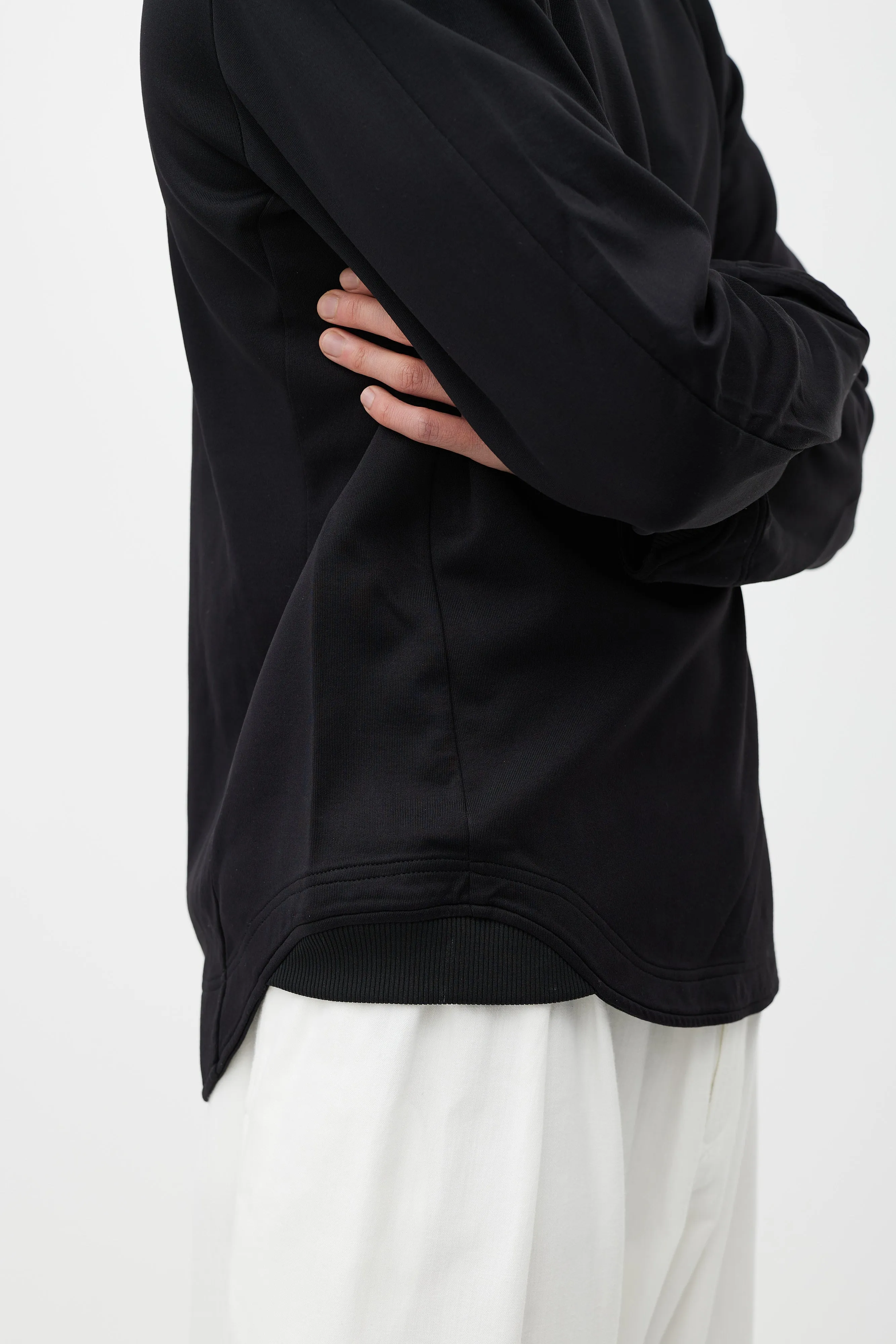 Black Cotton Long Sleeve Crewneck